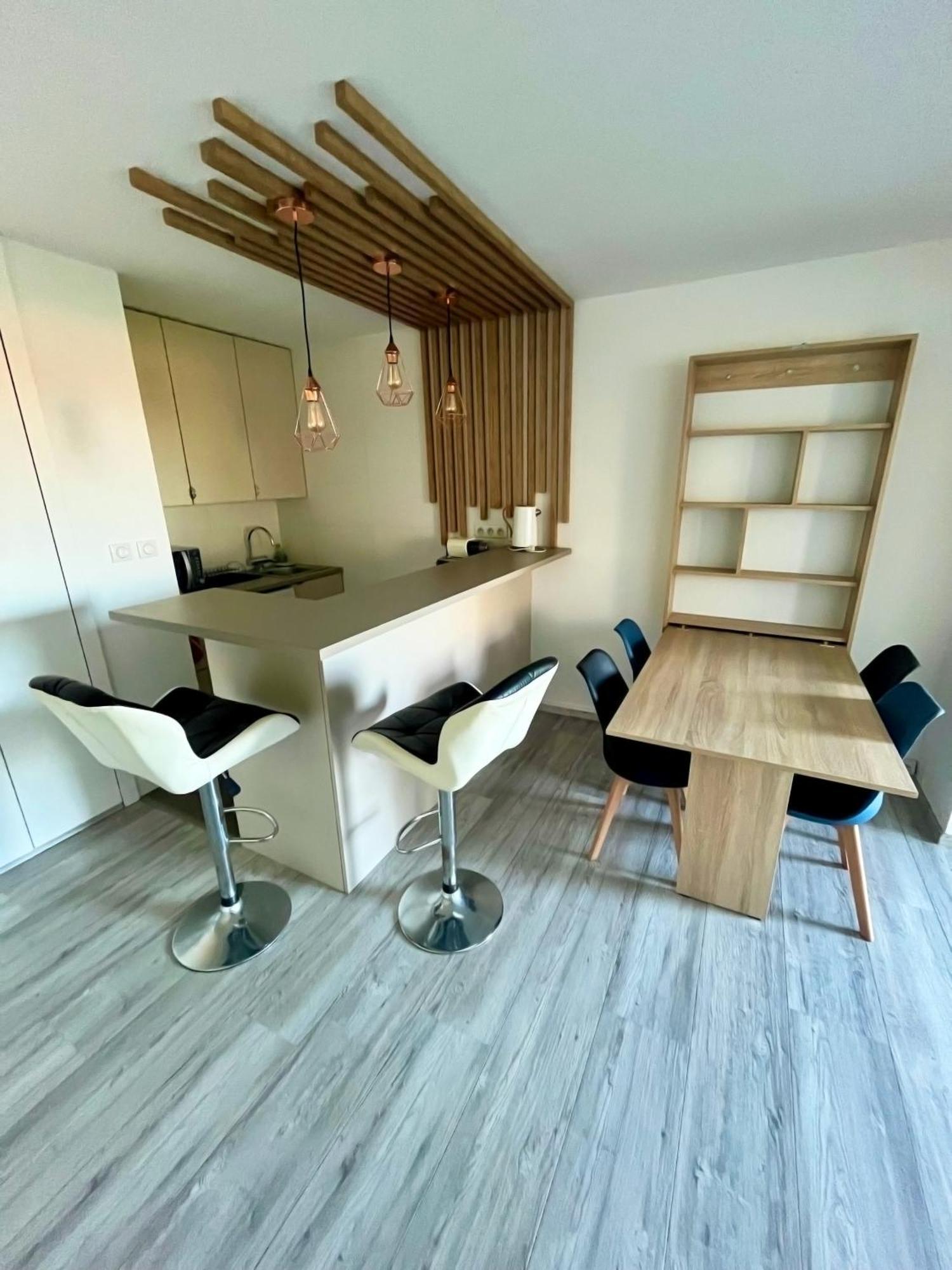 Apt Golfe Juan - 5Min Des Plages - Parking Privee - Piscine Rooftop Vallauris Luaran gambar